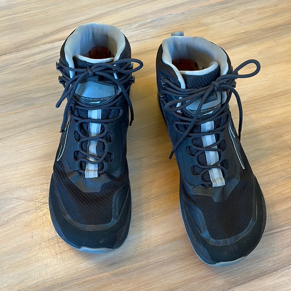 Altra Lone Peak ALL-WTHR Mid Hiking Boots Men’s 9.5